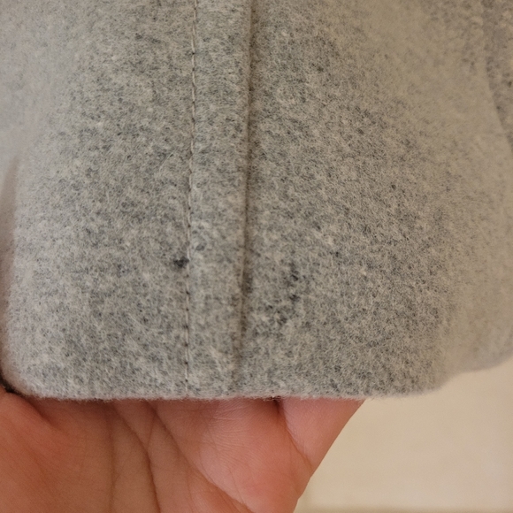 Babaton Aritzia warm italian wool in size medium - Picture 9 of 12